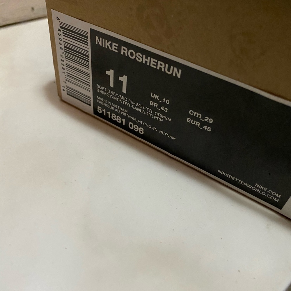 NIKE ROSHERUN SIZE 11 - Picture 3 of 5